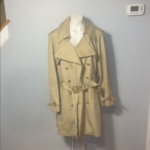 John Weitz Harbor Master Vintage Mens Trench coat. Size 44 Reg. Tan. Made in USA